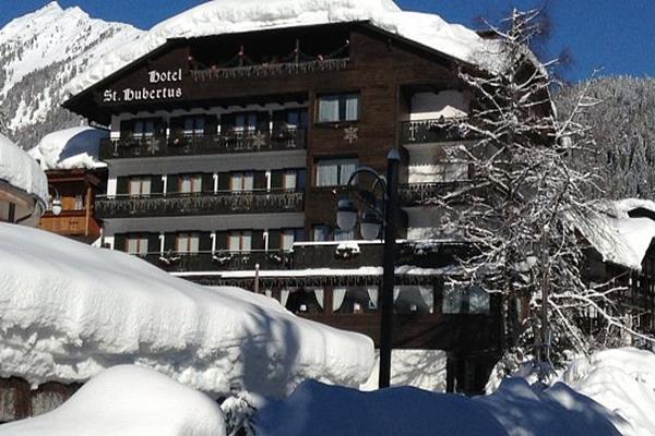 Hotel Garni St. Hubertus Madonna di Campiglio Exterior photo